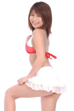 李婉华三级